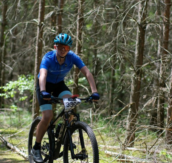 Ski nautique VS wakeboard : Lequel devriez-vous choisir ?